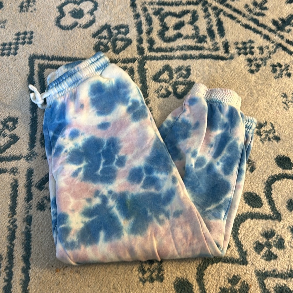 Nordstrom brand tie-dye girls sweatpants